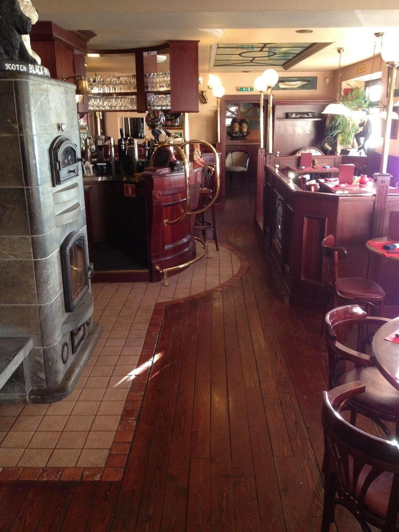 Hotel Restaurant Lamy Troisvierges Exteriör bild